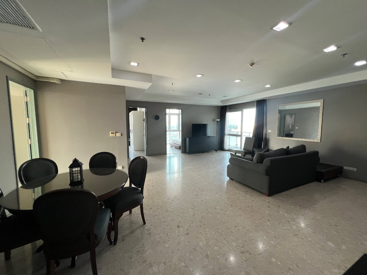 🔥 เช่า Nusasiri Grand Condo ชั้น 1X ห้องใหญ่ 172 ตร.ม. 3 นอน 4 น้ำ เชื่อม BTS เอกมัย Direct Link
