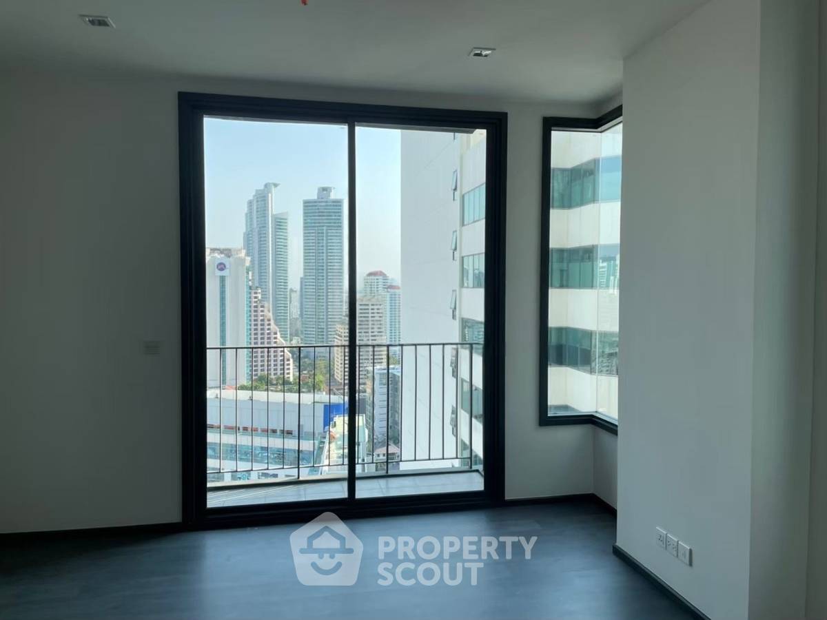 picture Great Value 1-BR At The Edge Sukhumvit 23 Near MRT Sukhumvit (ID 2743861) - 3/9