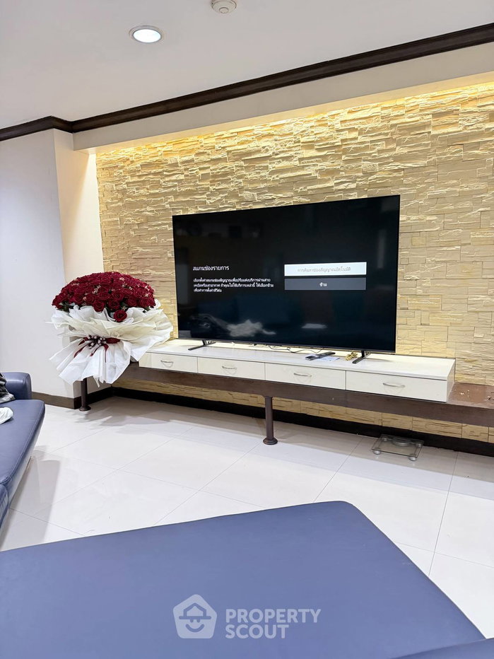 picture Well-Priced 2-BR 95 Sqm Condo at Wittayu Complex, BTS Phloen Chit (ID 2198778) - 8/28