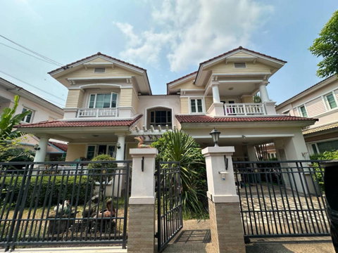 Urgent Sale! Spacious Luxury Single House – Nanthawan Prachachuen Prime Location  81.3 sq.w. | Bang Talat, Pak Kret, Nonthaburi