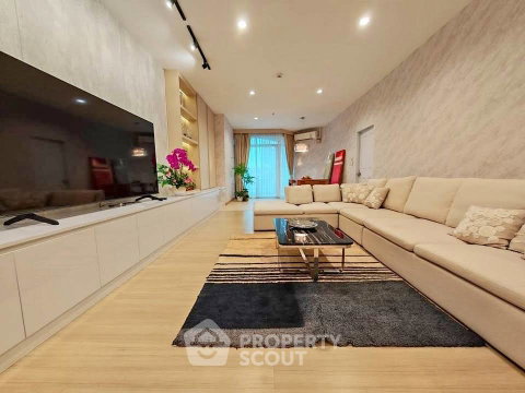 คอนโด 3 ห้องนอน 140 ตร.ม. โครงการ บ้านสาทร เจ้าพระยา ใกล้ BTS กรุงธนบุรี (ID 3025883)