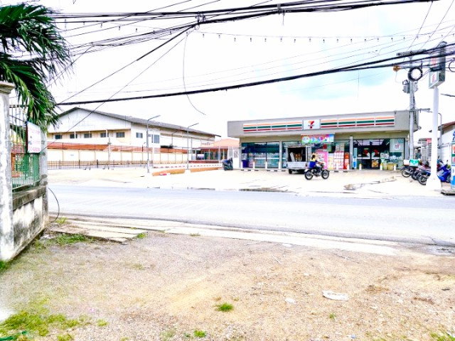 รูป 260904lniagkne ให้เช่า บ้าน บ้านเล็กในป่า 6ไร่ ที่ดินให้เช่า นิมิตรใหม่ ลำลูกกา คลอง 7 หน้ากว้าง 48 ม. ที่ว่าการอำเภอลำลูกกา ตรงข้าม - รูปที่ 2/8