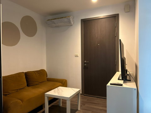 1 ห้องนอน | 1 ห้องน้ำ | BTS On Nut | 27 ตร.ม. | 13,000 บาท/เดือน | ชั้น 3 — The Base Park West Sukhumvit 77 กรุงเทพฯ