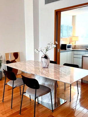 คอนโดให้เช่า : 3 ห้องนอน | 3 ห้องน้ำ | BTS Asok | 146 ตร.ม. | 93,000 บาท/เดือน | ชั้น 27 — Millennium Residence กรุงเทพฯ