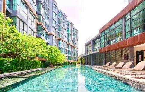 1 ห้องนอน | 1 ห้องน้ำ | BTS Phra Khanong | 30 ตร.ม. | 12,000 บาท/เดือน | ชั้น 3 — The Excel Hideaway Sukhumvit 71 กรุงเทพฯ