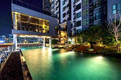คอนโดให้เช่า : 1 ห้องนอน | 1 ห้องน้ำ | BTS Suan Luang Rama IX | 33 ตร.ม. | 20,000 บาท/เดือน | ชั้น 7 — Rhythm Asoke กรุงเทพฯ