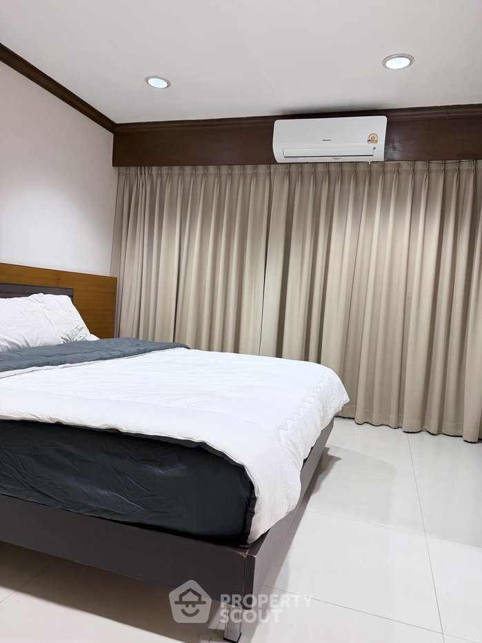 picture Well-Priced 2-BR 95 Sqm Condo at Wittayu Complex, BTS Phloen Chit (ID 2198778) - 16/28