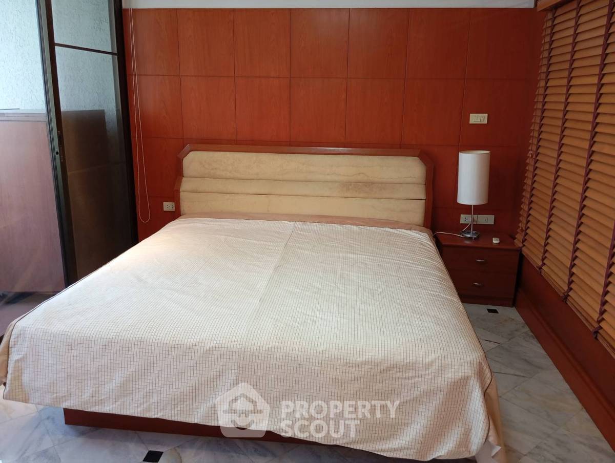 รูป คอนโด 1 ห้องนอน Supalai Place Sukhumvit 39 ใกล้ BTS พร้อมพงษ์ (ID 510253) - รูปที่ 11/15