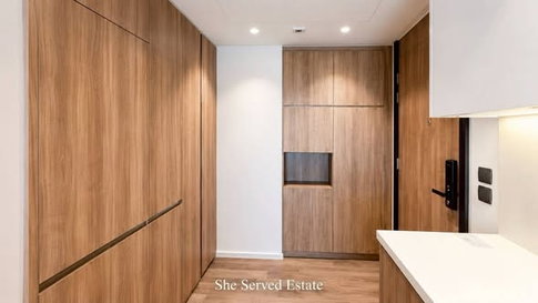 1 ห้องนอน | 1 ห้องน้ำ | BTS Asok | 69 ตร.ม. | 75,000 บาท/เดือน | ชั้น 28 — Muniq Sukhumvit 23 กรุงเทพฯ