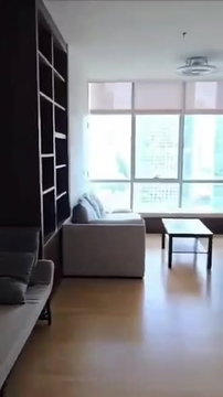 1 ห้องนอน | 1 ห้องน้ำ | BTS Saphan Taksin | 75 ตร.ม. | 32,000 บาท/เดือน | ชั้น 18 — Baan Sathorn Chaophraya กรุงเทพฯ