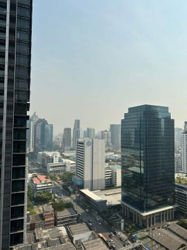 1 ห้องนอน | 1 ห้องน้ำ | MRT Sai Ma | 27 ตร.ม. | 16,000 บาท/เดือน | ชั้น 30 — Lumpini Suite Phetchaburi - Makkasan กรุงเทพฯ