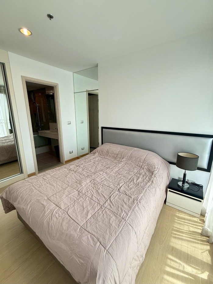 picture [Lease Takeover] Rhythm Sukhumvit 42, 1 bed 1 bath - 4/8