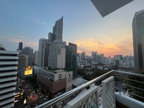2 ห้องนอน | 2 ห้องน้ำ | BTS Lat Pla Khao | 110 ตร.ม. | 40,000 บาท/เดือน | ชั้น 22 — Supalai Premier Place Asoke กรุงเทพฯ