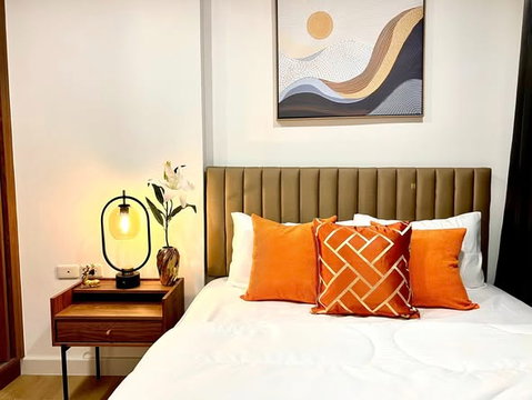 1Bed | 1Bath | BTS On Nut | 31sqm | THB 18,000/mo | Fl.19 — The Base Sukhumvit 77 Bangkok