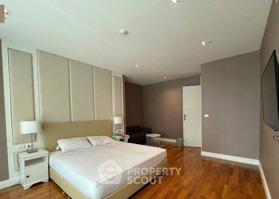picture 340 Sqm 4-BR High-Floor Ideal 24 Condominium Near BTS Phrom Phong (ID 820280) - 7/12