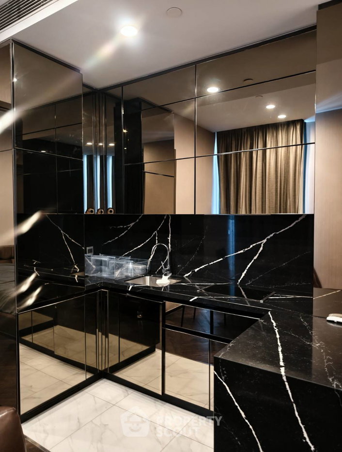 รูป ชั้น 15 ใกล้ BTS ทองหล่อ 70 ม. คอนโด 1 ห้องนอน The Esse Sukhumvit 36 (ID 3080690) - รูปที่ 9/15