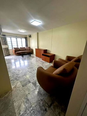 คอนโดให้เช่า : 2 ห้องนอน | 2 ห้องน้ำ | MRT Phra Ram 9 | 125 ตร.ม. | 10,000 บาท/เดือน | ชั้น 2 — Casita Srinakarin กรุงเทพฯ