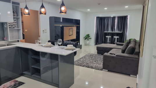 รูปภาพ 1Bed | 1Bath | BTS Nana | 67sqm | THB 22,000/mo | Fl.11 — Omni Tower Bangkok