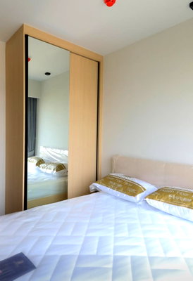คอนโดให้เช่า : 1 ห้องนอน | 1 ห้องน้ำ | BTS Sala Daeng | 30 ตร.ม. | 17,000 บาท/เดือน | ชั้น 6 — The Shade Sathon 1 กรุงเทพฯ