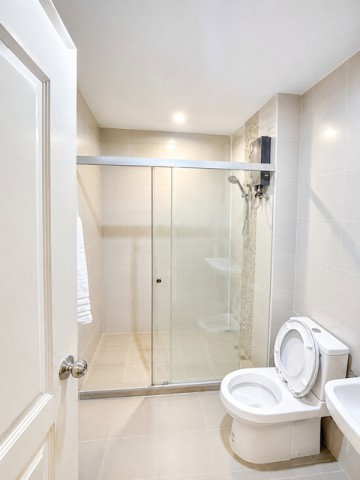 รูป 1นอน 1น้ำ ตรงข้ามรพ.ปิยะเวท 400ม. MRTรฟม. 600ม. 40ตร.ม. คอนโดศุภาลัย เวอเรนด้า พระราม 9 ชั้น8 อาคารA พร้อมเฟอร์และเครื่องปรับอากาศ - รูปที่ 6/8