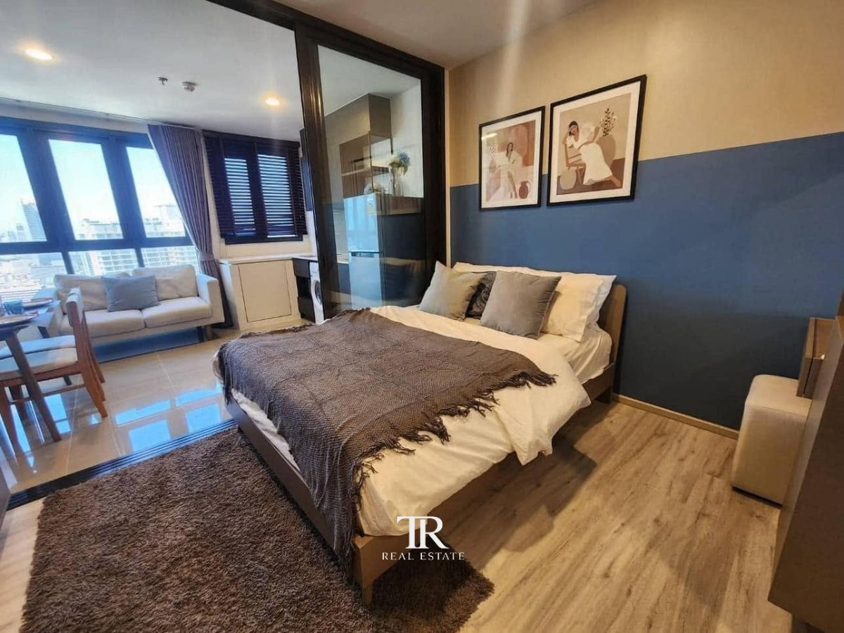 รูป ให้เช่าคอนโด เอ็กซ์ที ห้วยขวาง | 1 ห้องนอน | 2 ห้องน้ำ | 30 ตร.ม. | ชั้น 33 | ห้วยขวาง | 💰 17,500 บาท/เดือน | LINE: @944hjngx | รหัส: UE0074 - รูปที่ 1/7