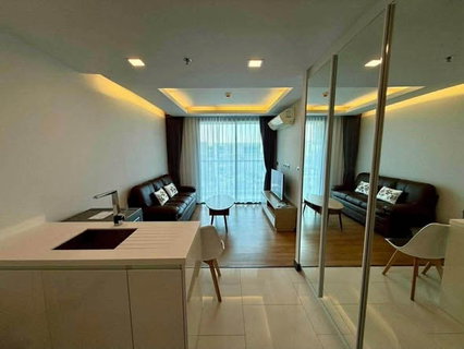 รูปภาพ 1Bed | 1Bath | BTS Nana | 43sqm | THB 22,000/mo | Fl.5 — The Peak Tower Bangkok