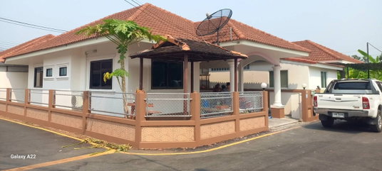 🏡 Well-Priced Detached House for Sale – Jiratchaya Village, San Sai T. 063-6649056