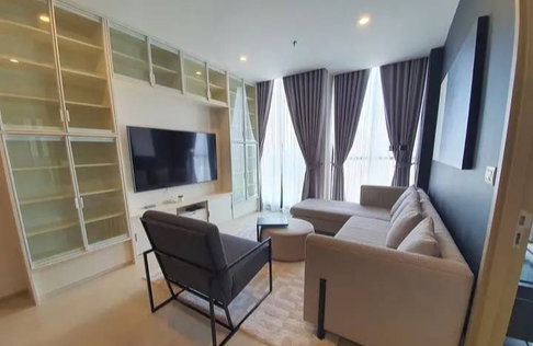 2 ห้องนอน | 2 ห้องน้ำ | BTS Phloen Chit | 82 ตร.ม. | 78,000 บาท/เดือน | ชั้น 25 — Noble Ploenchit กรุงเทพฯ