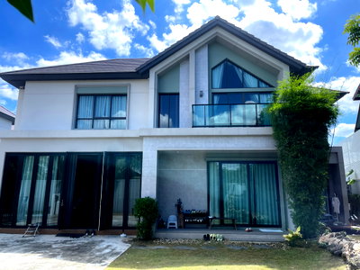 เช่าบ้านเดี่ยว นนทบุรี : 🏡#MT2609_054🏡💥ด่วน💥ว่างชัวร์ รีบคลิก ก่อนหลุดมือ‼️ 𝗙𝗼𝗿 𝗥𝗲𝗻𝘁 1️⃣3️⃣0️⃣k.🔥 โครงการ บางกอกบูเลอวาร์ดพระราม5 