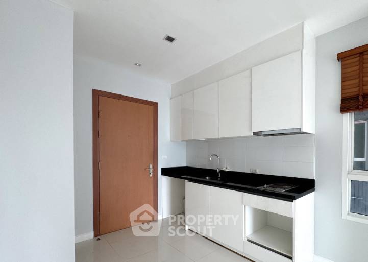 รูป คอนโด 2 ห้องนอน The Bloom Sukhumvit 71 ใกล้ BTS พระโขนง (ID 3262153) - รูปที่ 2/5