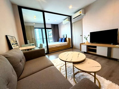 คอนโดให้เช่า : 1 ห้องนอน | 1 ห้องน้ำ | MRT Phra Nang Klao Bridge | 32 ตร.ม. | 12,000 บาท/เดือน | ชั้น 38 — Politan Riv กรุงเทพฯ