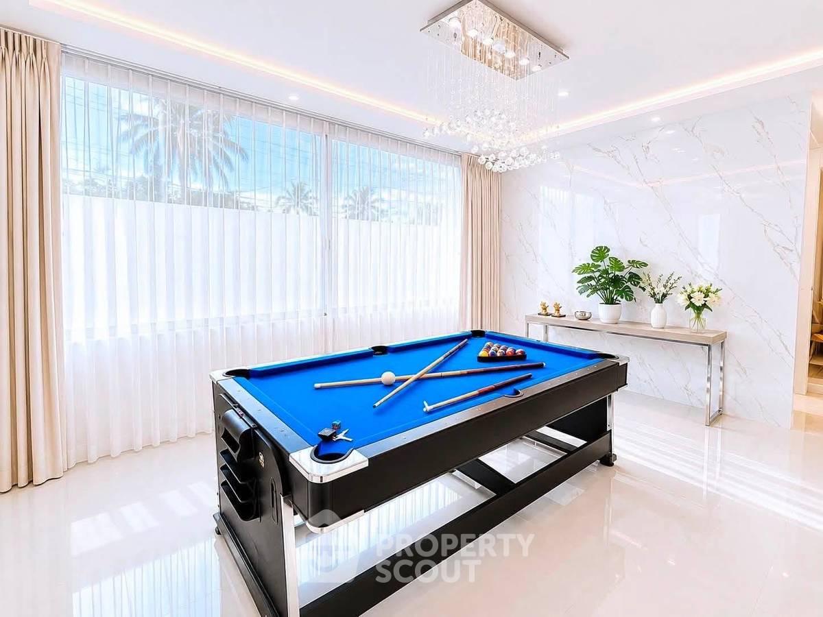 รูป คอนโด 4 ห้องนอน 250 ตารางเมตร Chateau Dale Jomtien พัทยาใต้ (ID 3270321) - รูปที่ 15/16