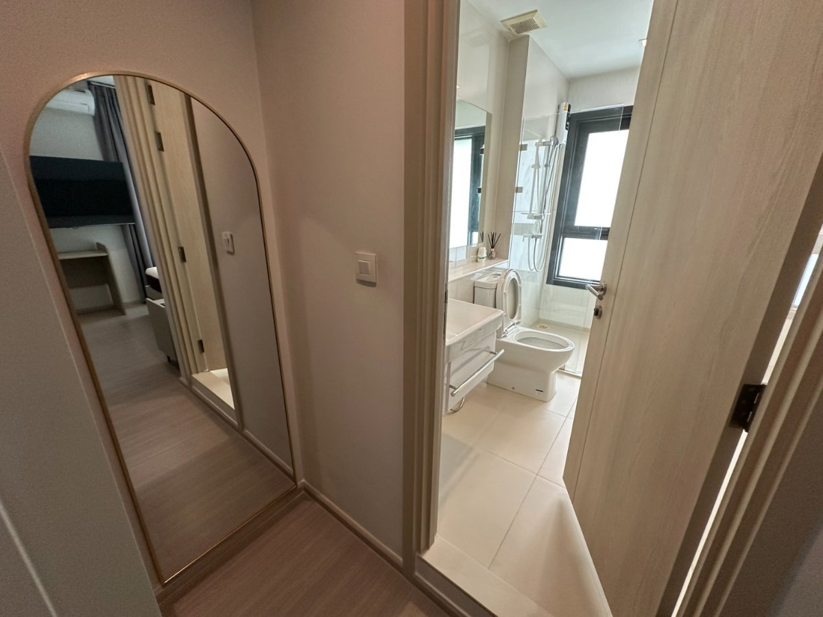 picture For Rent - Life One Wireless 2 Bedroom (Corner Room) 63 sqm. BTS Ploenchit ONLY 50,000 THB - 14/15