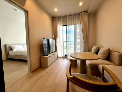 คอนโดให้เช่า : 1 ห้องนอน | 1 ห้องน้ำ | BTS Krung Thon Buri | 32 ตร.ม. | 21,000 บาท/เดือน | ชั้น 32 — Reference Sathorn - Wongwianyai กรุงเทพฯ