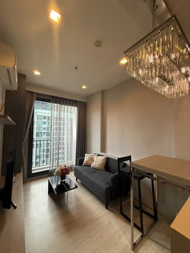 1 ห้องนอน | 1 ห้องน้ำ | BTS Ekkamai | 33 ตร.ม. | 30,000 บาท/เดือน | ชั้น 12 — M Thonglor 10 กรุงเทพฯ