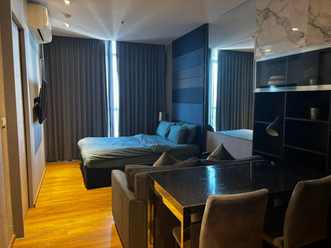 สตูดิโอ | 1 ห้องน้ำ | BTS Phrom Phong | 30 ตร.ม. | 19,000 บาท/เดือน | ชั้น 31 — Park Origin Phrom Phong กรุงเทพฯ