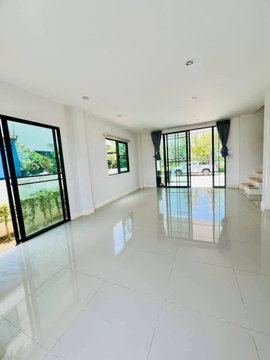 3 ห้องนอน | 2 ห้องน้ำ | BTS Bang Na | 140 ตร.ม. | 15,000 บาท/เดือน | ชั้น 2 — Townhome กรุงเทพฯ