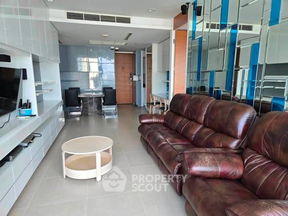 รูป คอนโด 2-ห้องนอน ที่ เดอะ ริเวอร์ คอนโดมิเนียม ใกล้ BTS สะพานตากสิน (ID 3270332) - รูปที่ 2/9