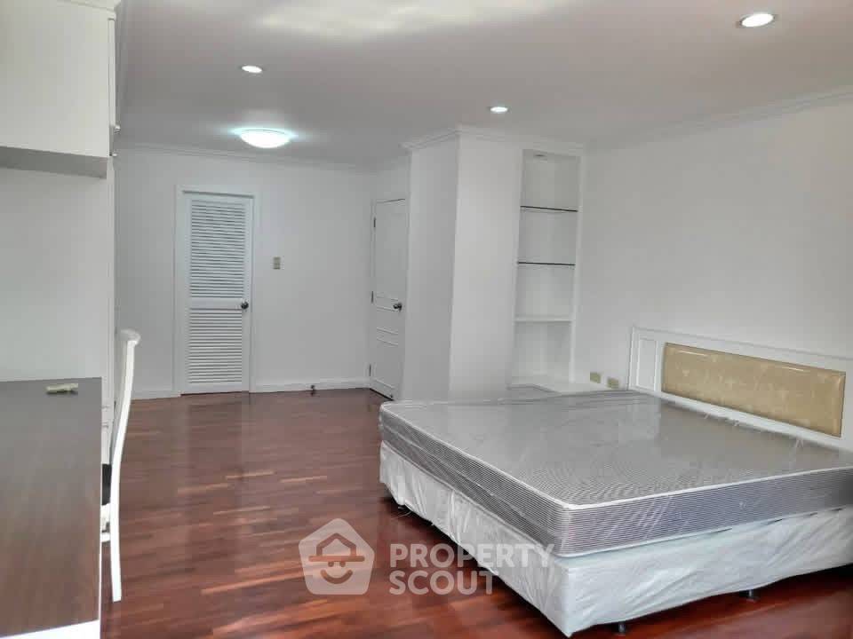 รูป 3 ห้องนอน 194 ตร.ม. ชั้น 16 Acadamia Grand Tower ใกล้ BTS พร้อมพงษ์ (ID 3270780) - รูปที่ 9/16