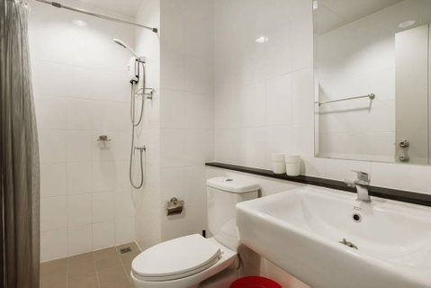 รูปภาพ 2Bed | 1Bath | BTS Bearing | 42sqm | THB 22,000/mo | Fl.1 — Unio Sukhumvit 72 MRT Bangkok