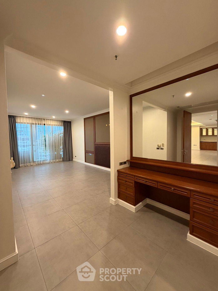 รูป คอนโดเลี้ยงสัตว์ได้ ชั้น 27 2 ห้องนอน The Lakes Bangkok ใกล้ BTS Asoke (ID 3270720) - รูปที่ 9/19