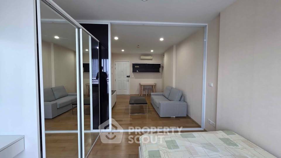 รูป คอนโด 1-ห้องนอน ที่ ไฮฟ์ สาทร ใกล้ BTS กรุงธนบุรี (ID 2899448) - รูปที่ 8/15