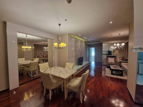 1 ห้องนอน | 2 ห้องน้ำ | BTS Phrom Phong | 62 ตร.ม. | 25,000 บาท/เดือน | ชั้น 8 — The Niche Sukhumvit 49 กรุงเทพฯ