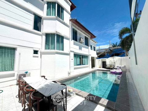 คอนโด 4 ห้องนอน 250 ตารางเมตร Chateau Dale Jomtien พัทยาใต้ (ID 3270321)