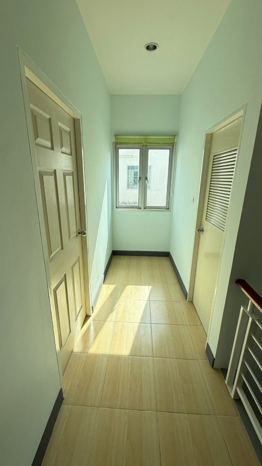 รูป ขาย บ้านทาวน์เฮ้าส์ รื่นฤดี 6 ขนาด 18 ตร.วา ขนาด 3ห้องนอน 2 ห้องน้ำ - รูปที่ 7/10