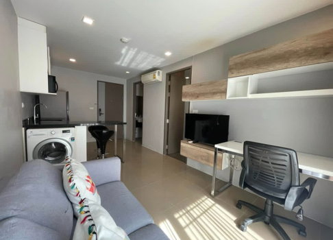 1 ห้องนอน | 1 ห้องน้ำ | BTS Phrom Phong | 36 ตร.ม. | 21,000 บาท/เดือน | ชั้น 3 — Mirage Sukhumvit 27 กรุงเทพฯ