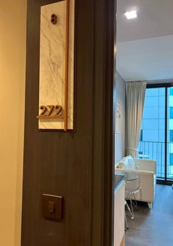 1Bed | 1Bath | BTS Asok | 30sqm | THB 25,000/mo | Fl.14 — Edge Sukhumvit 23 Bangkok