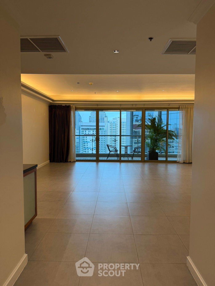 รูป คอนโดเลี้ยงสัตว์ได้ ชั้น 27 2 ห้องนอน The Lakes Bangkok ใกล้ BTS Asoke (ID 3270720) - รูปที่ 2/19