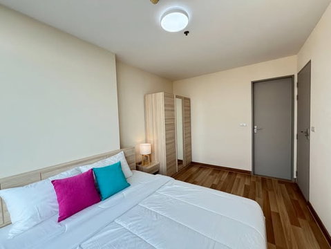 2 ห้องนอน | 1 ห้องน้ำ | BTS Udom Suk | 44 ตร.ม. | 24,000 บาท/เดือน | ชั้น 11 — Ideo Blucove Sukhumvit กรุงเทพฯ