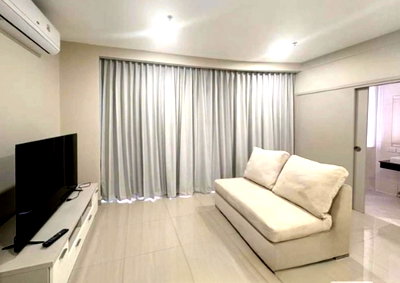Condos for rent Phuket : 3Bed | 2Bath | BTS Asok | 230sqm | THB 89,000/mo | Fl.20 — Centrio Condominium Bangkok